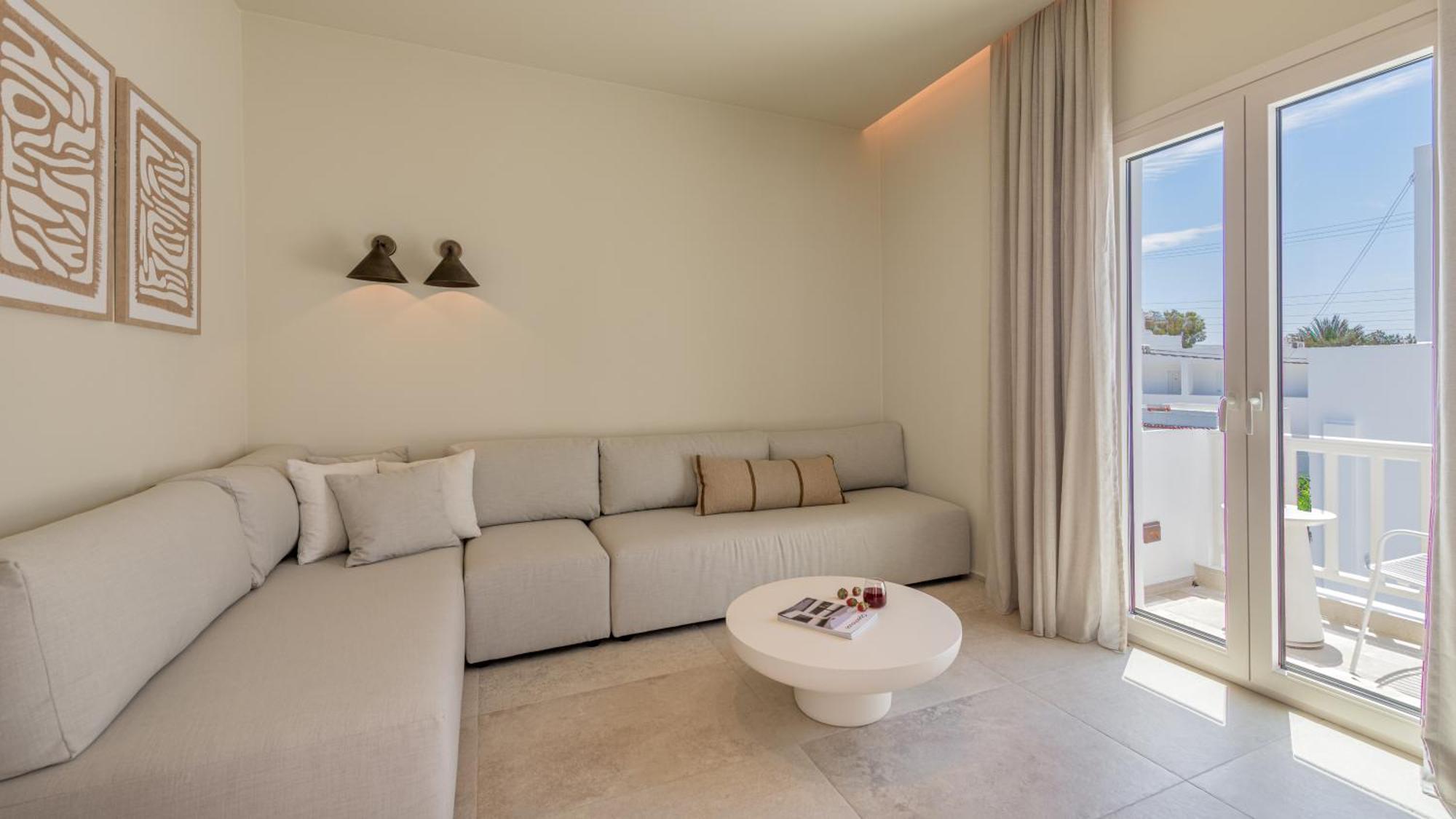 Hotel Eleni Adamantas  Екстериор снимка