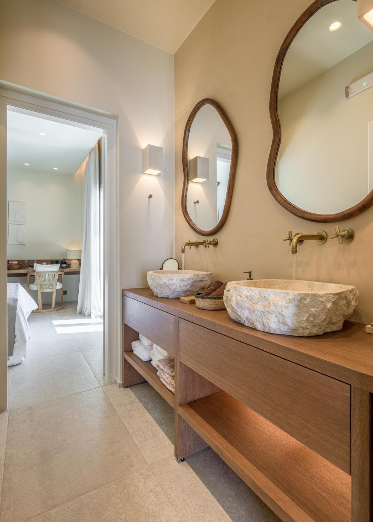 Hotel Eleni Adamantas  Екстериор снимка